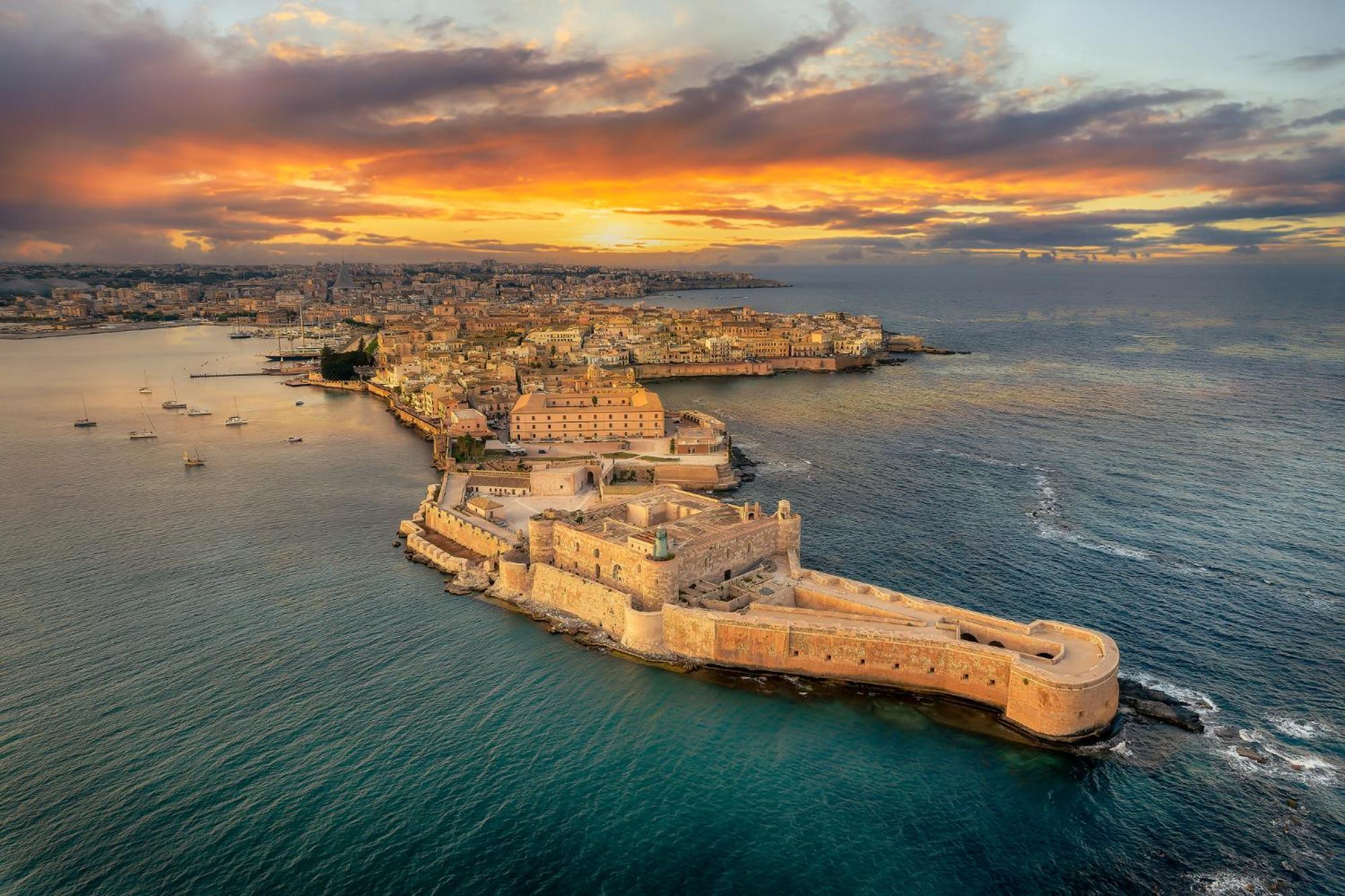 Ortigia Charming Suite Syracuse Eksteriør bilde